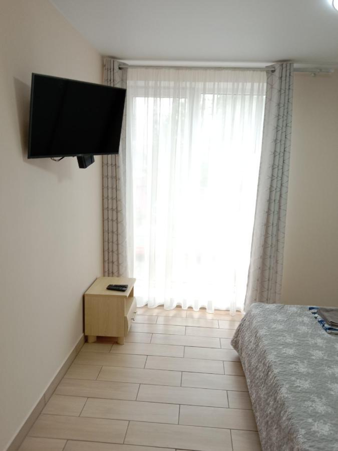 105 Apartment Khmel'nyts'kyy Exterior photo